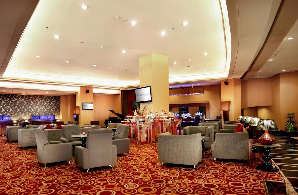 ASTON Samarinda Hotel & Convention Center - Lobby Lounge