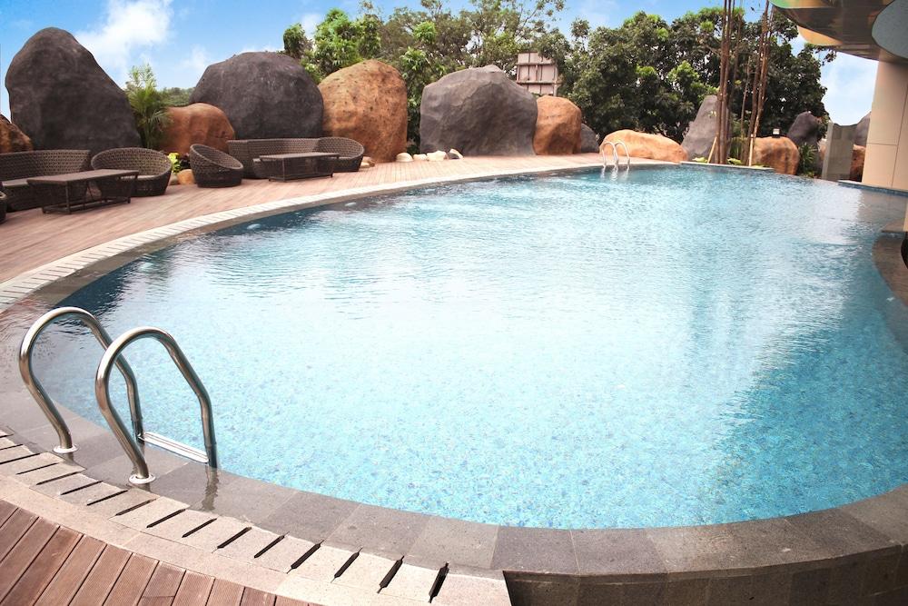 Grand Soll Marina Hotel - Outdoor Pool