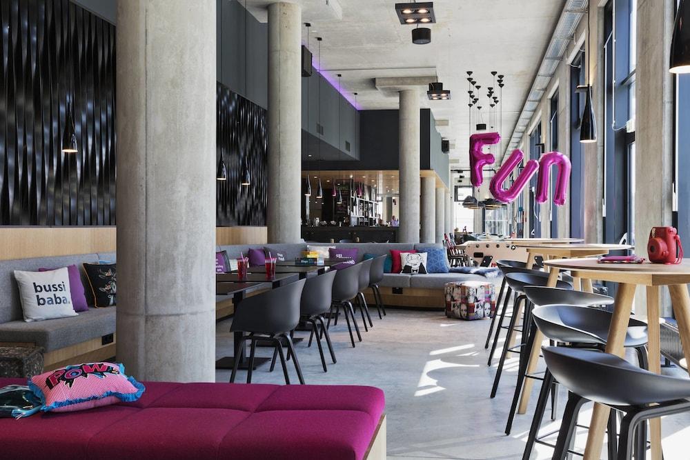 Moxy Vienna Airport - Featured Image