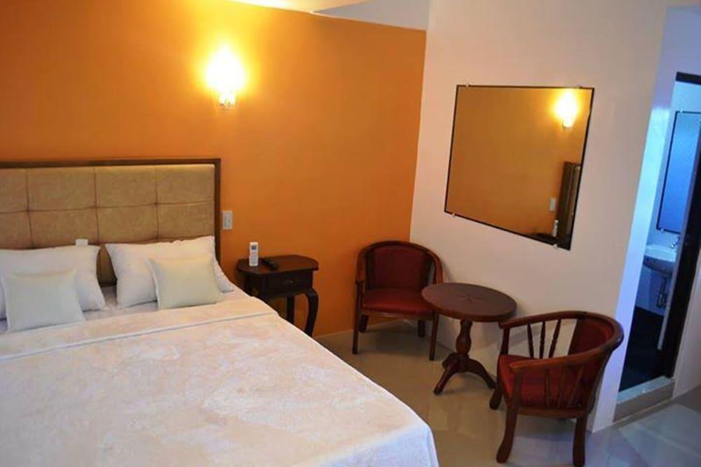 Casa del Camba Hotel and Restaurant - Room