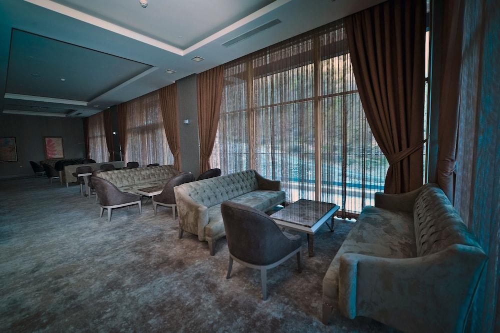 Qafqaz Tufandag Mountain Resort Hotel - Interior