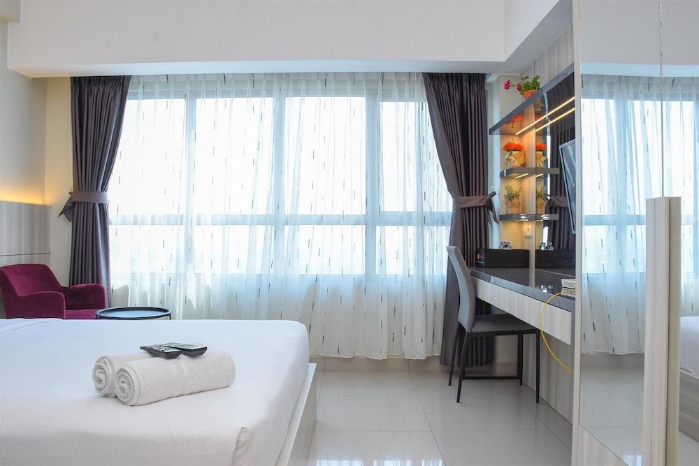 Simple And Comfort Studio At Springlake Summarecon Bekasi Apartment - Room
