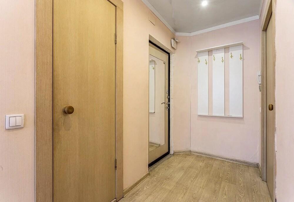 Apartment Hanaka Uralskaya 6 - Interior