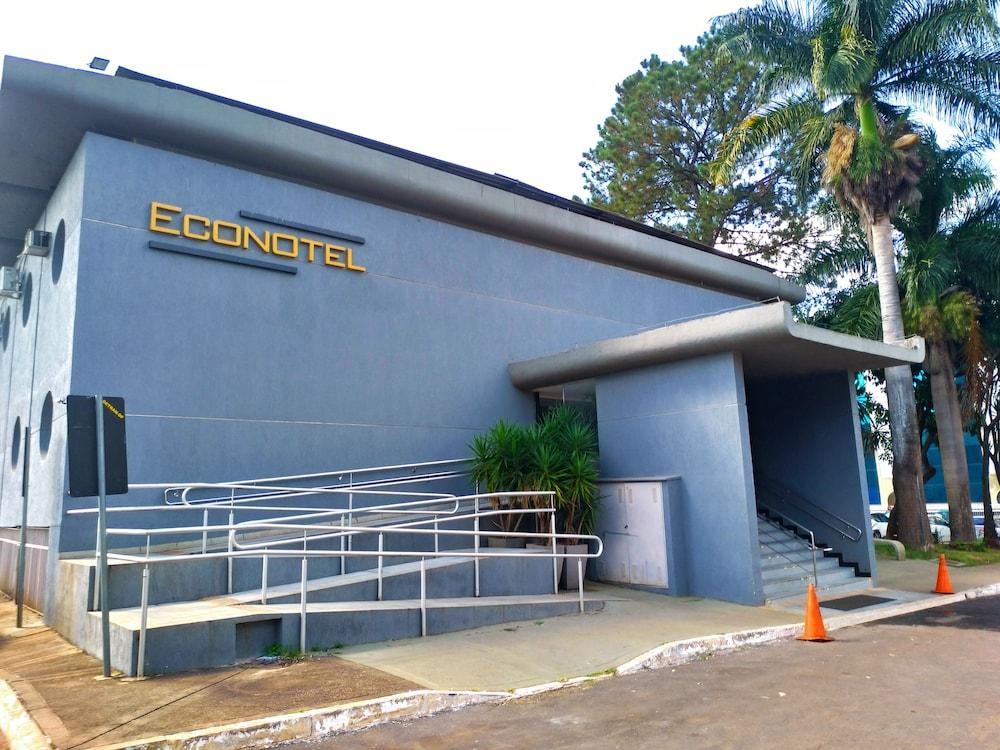 Econotel Brasilia - Featured Image