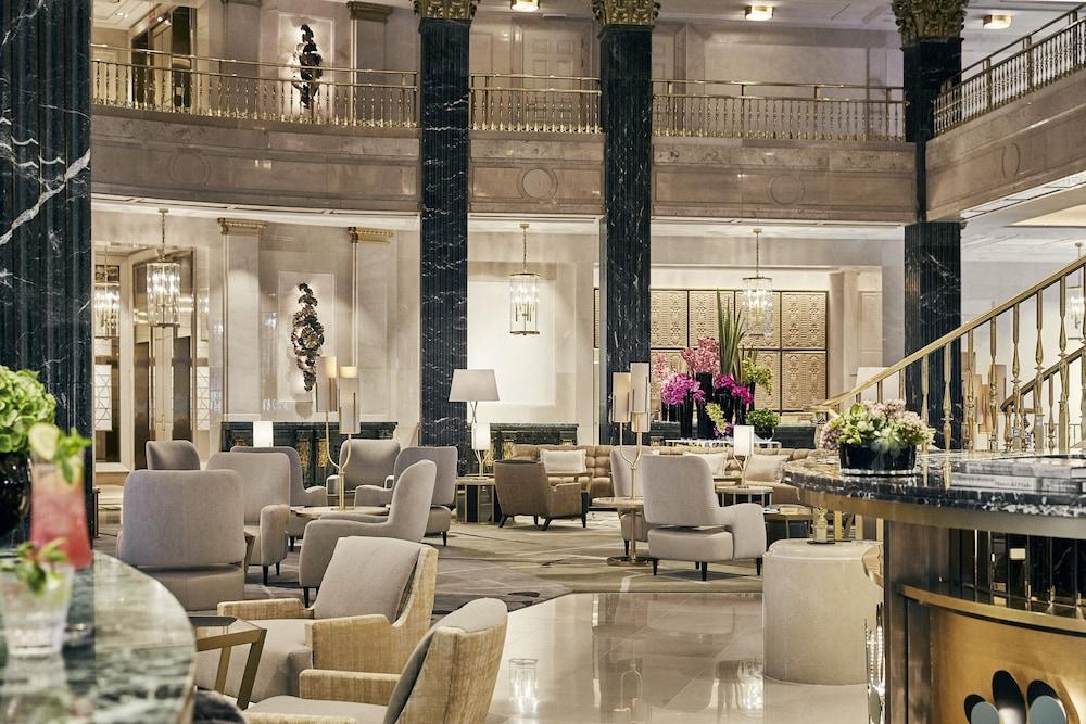 Four Seasons Hotel Madrid - Lobby