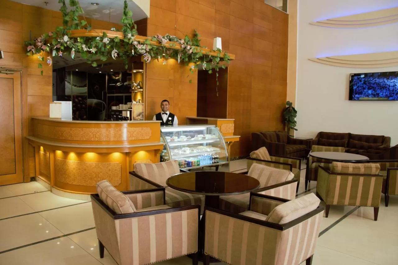 Bab Al Multazam Concorde Hotel - sample desc