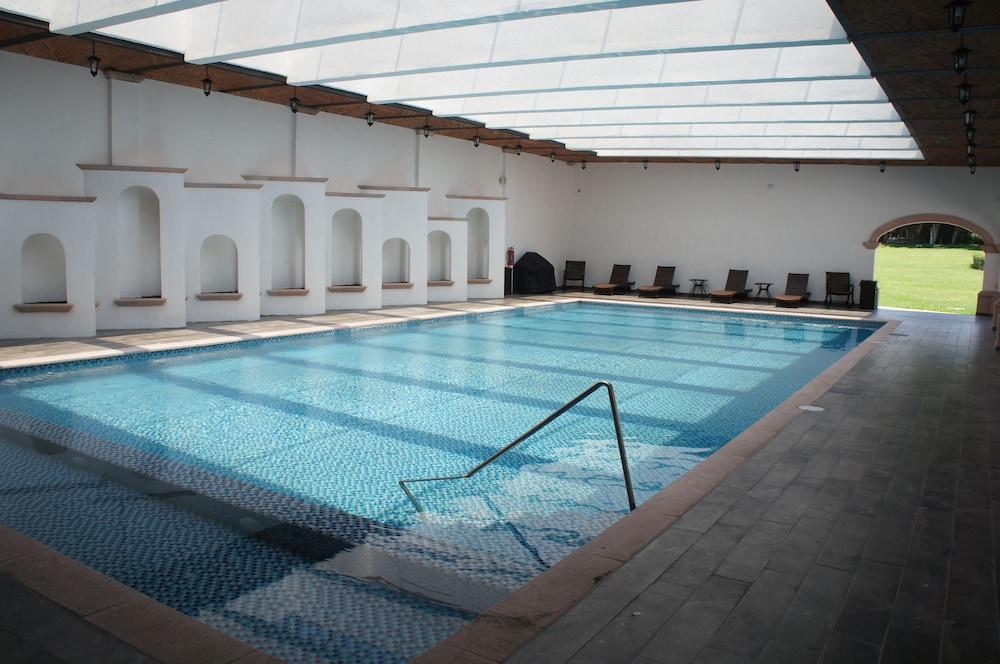 Hotel Casa Grande & Centro de Negocios - Outdoor Pool