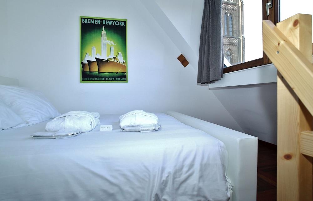 Luxury Apartments Delft - Golden Heart - Room