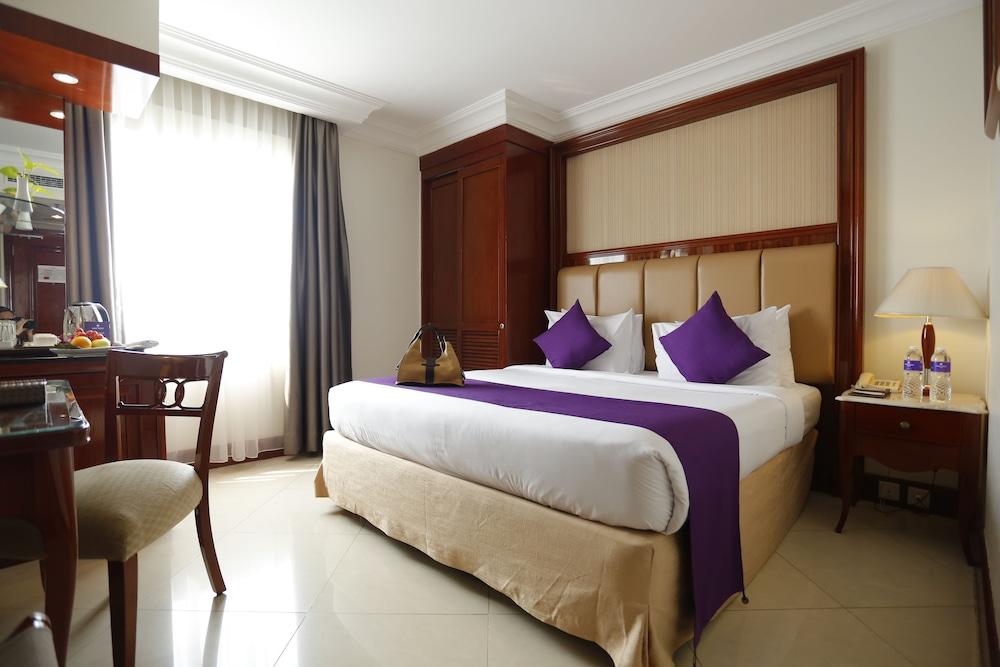 Arion Suite Hotel Kemang - Room
