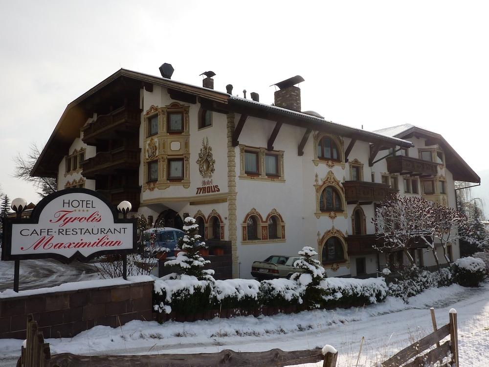 Hotel Tyrolis - Exterior