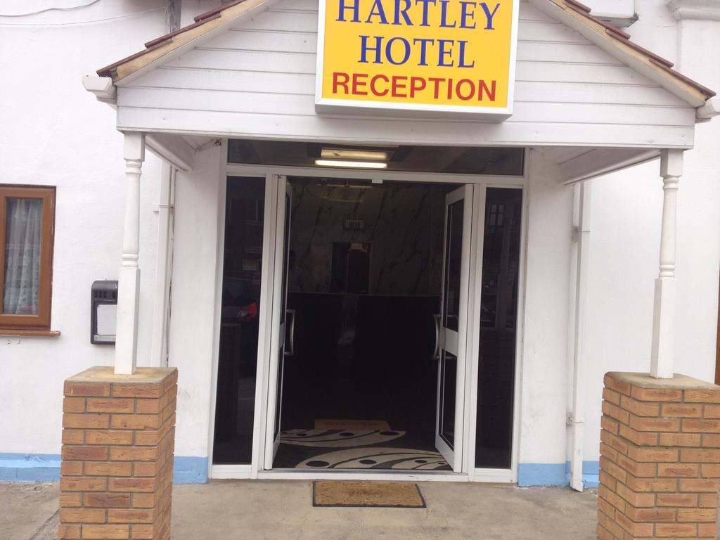 Hartley Hotel - Sample description