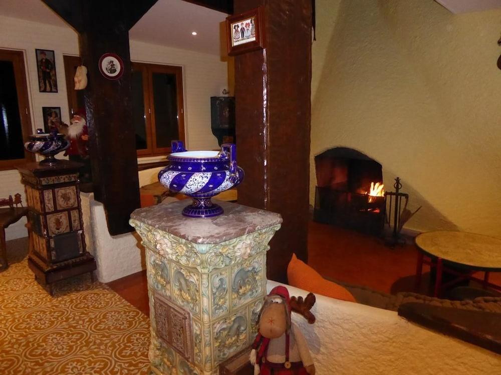 Alpina Aquarelax Hotel & Spa - Interior Detail