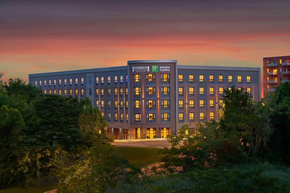 Holiday Inn Express Boston South - Quincy, an IHG Hotel - Featured Image