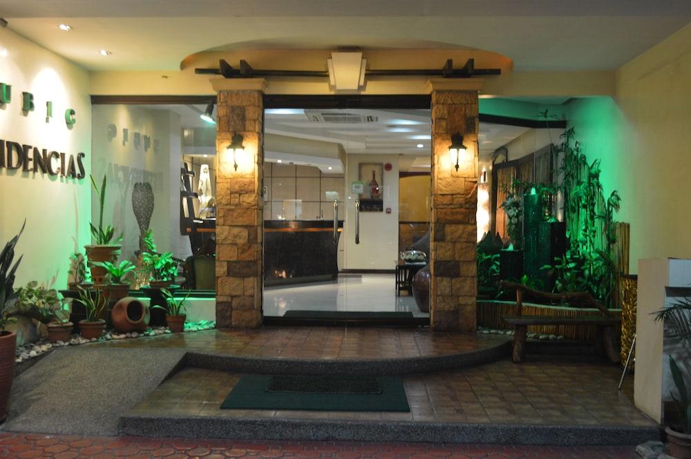 سوبيك ريزيدينسياز - Interior Entrance