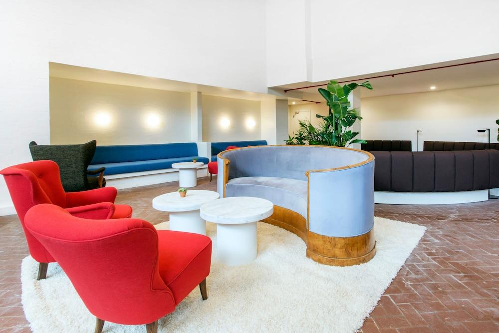 Gowanus Inn & Yard, An Ascend Hotel Collection Member - Lobby Sitting Area