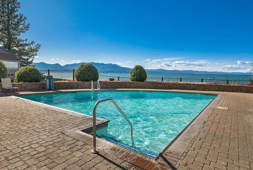 Mv32: Lakeland Village Luxury Condo With Great Amenities - Pool