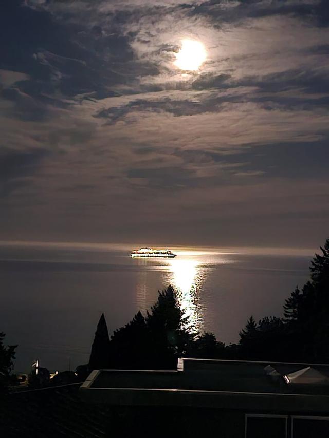 هو بي آند بي ياوس  هوسبيتاليتي أوشن فيو فيكتوريا