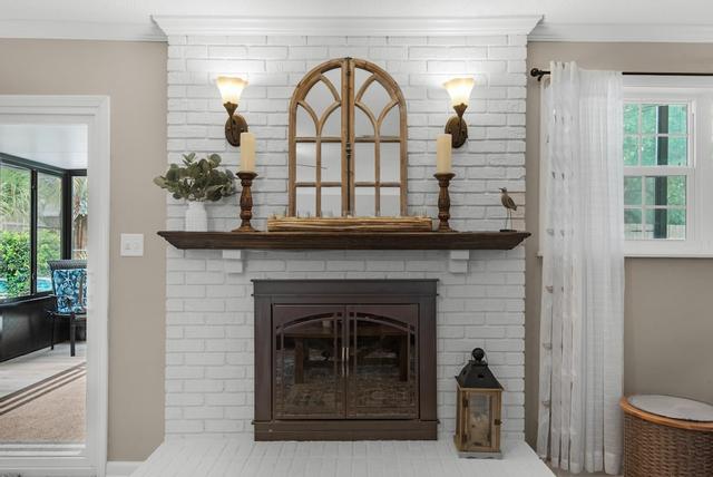 يو، مي آند ذا سي