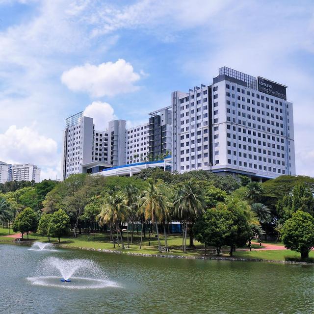 Komune Living & Wellness in the Park