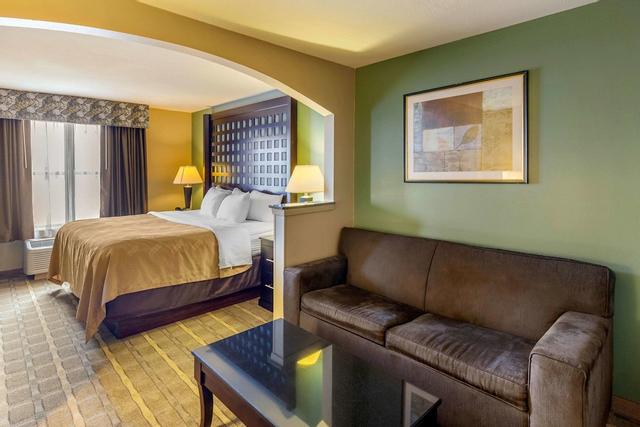 كواليتي سويتس  شيرمان