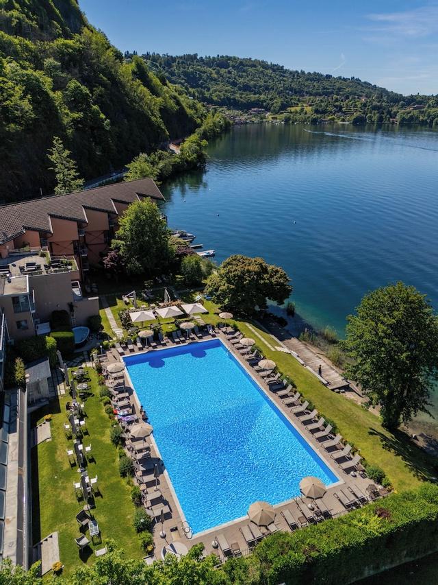 هوتل لا أبرودو