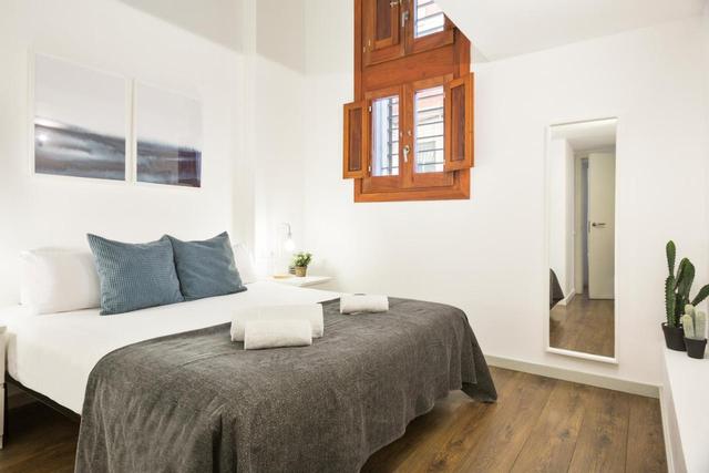 Uma Suites Barceloneta Beach