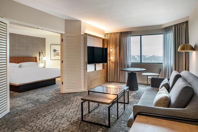 شيراتون سويتس ويلمينجتون داون تاون