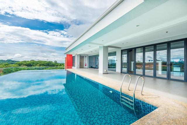 8500SF Rooftop Pool & Gym at Cyberjaya