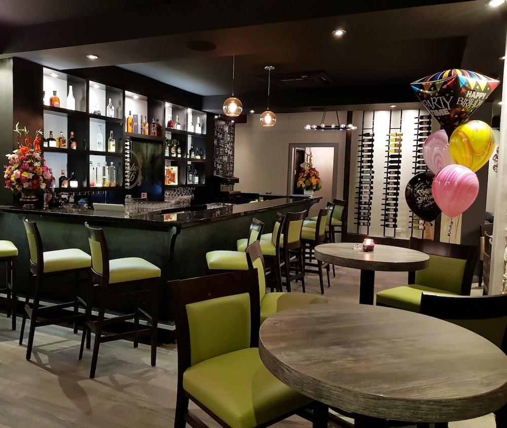 كينجس هوتل آند رزيدنسيز