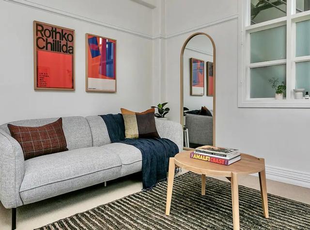 Heart Of The City Apartment In Heritage Building