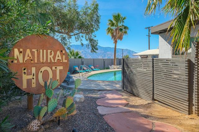 نورشرينج نيست مينرال هوت سبيرنجز آند سبا