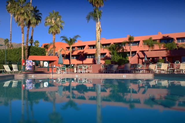 Marquis Villas Resort