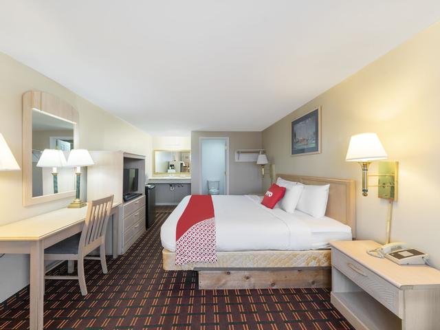 أو واي أو هوتل ستارلايت سينيكا فولز