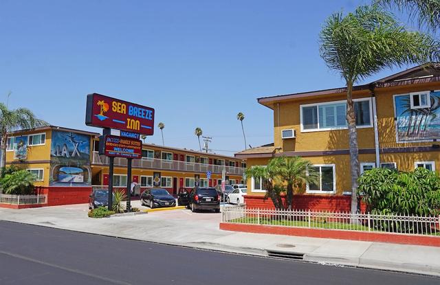 سي بريز إن - إل إيه إكس أيربورت، لوس أنجيلوس