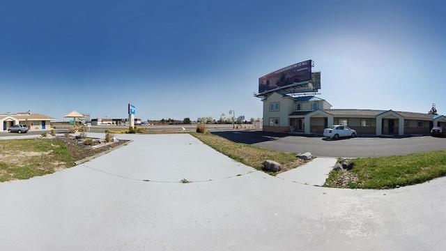 سكايلاين إن