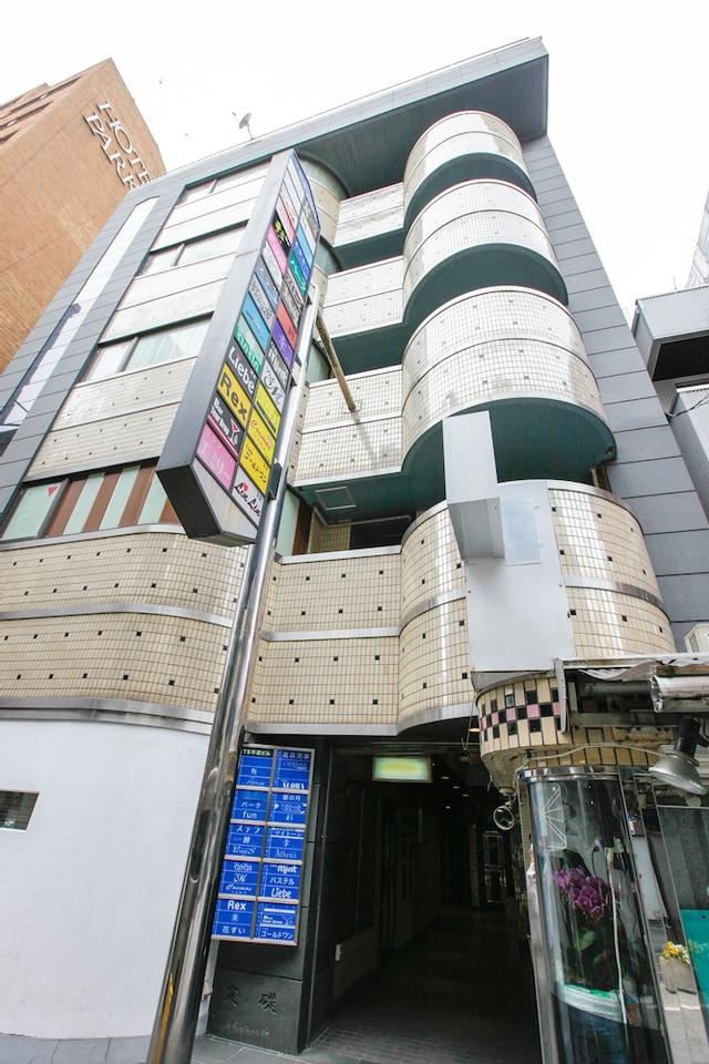 Ueno TS Shinobazu Hotel 6A