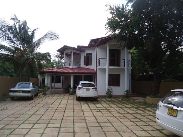 فلاور سيفن هوتل