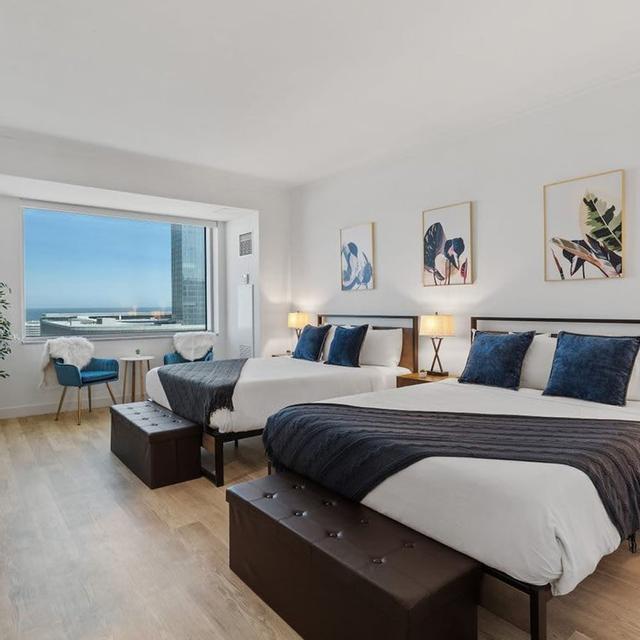 Beachfront Double Queen Cozysuites 34