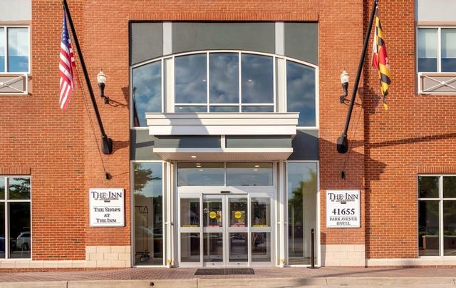 ذا إن آت ليوناردتونن، آن أسيند كوليكشن هوتل