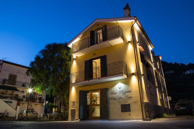 Rianna Rooms & Breakfast